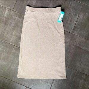 Ivory Gray Striped Fitted Skirt (SP), NWTs